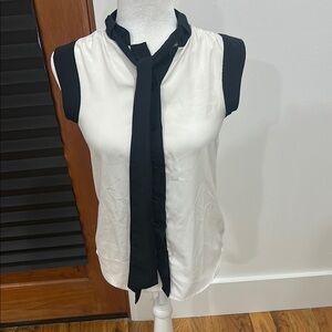 MICHAEL Michael Kors Sleeveless White Blouse with Mandarin Collar